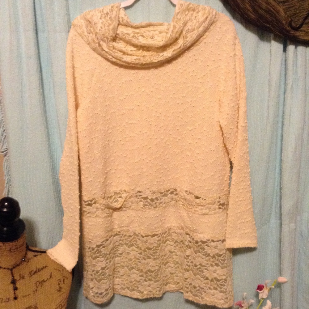 a'reve by Anthropologie sweater beautiful size L
